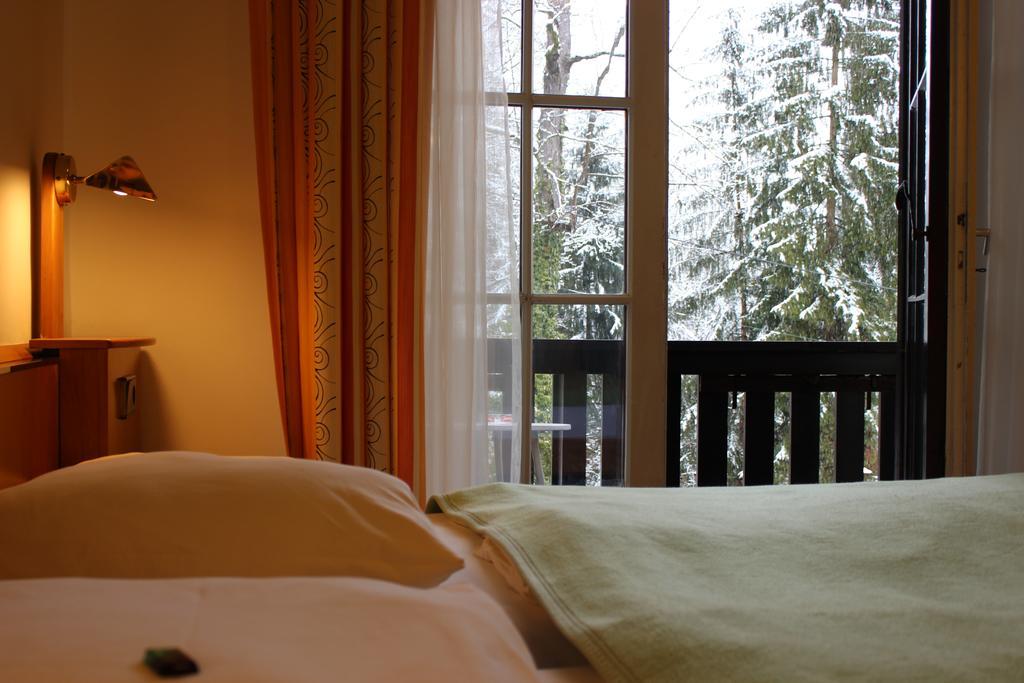 Hotel Restaurant Schweizerhaus Klagenfurt am Woerthersee Szoba fotó